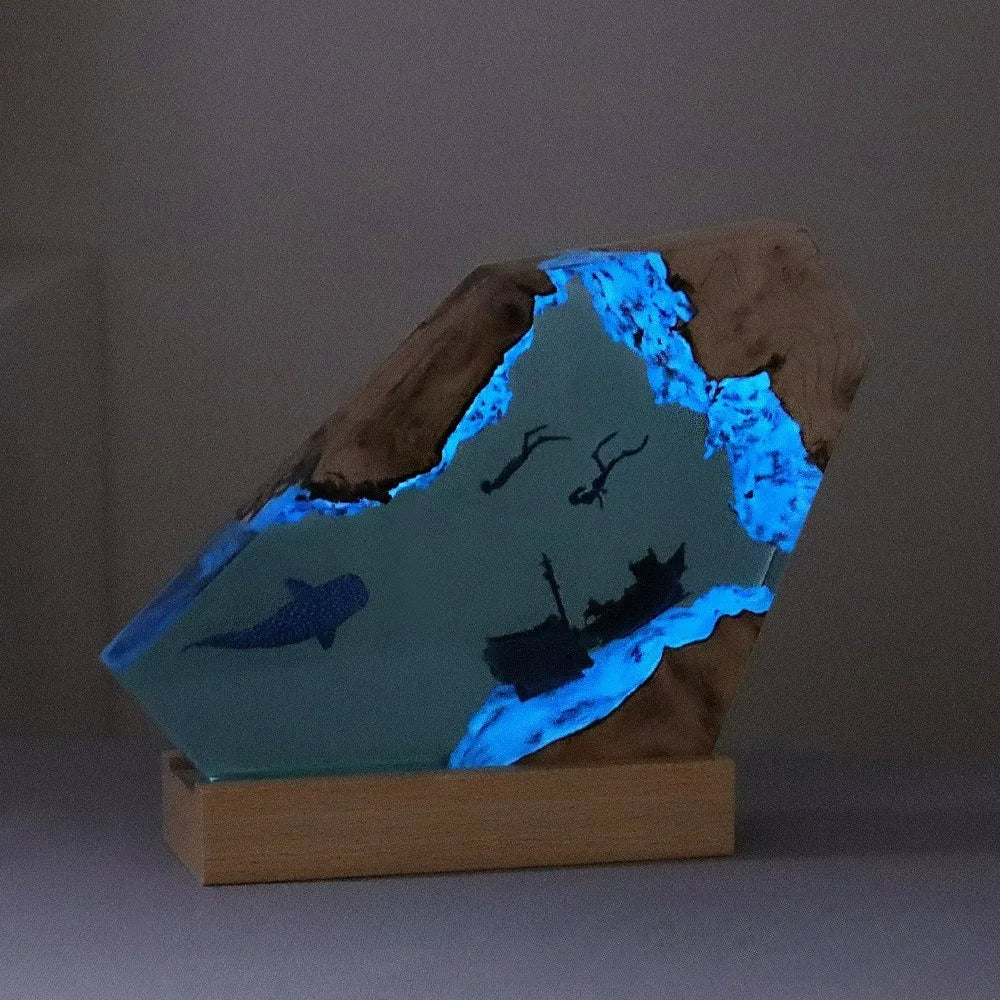 Deep Sea Resin Night Light 🌊 Diver & Ocean Desk Lamp