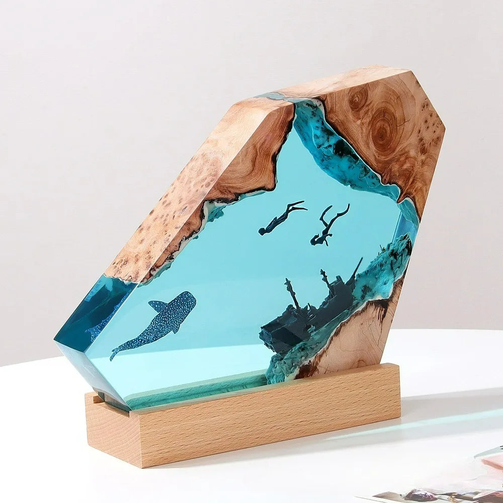 Deep Sea Resin Night Light 🌊 Diver & Ocean Desk Lamp